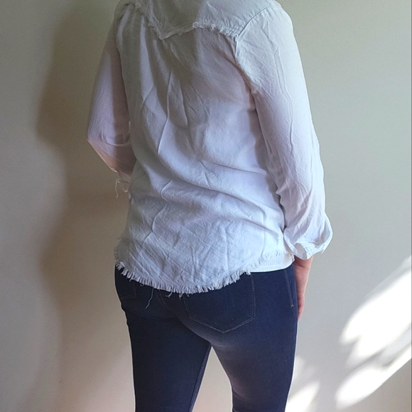 Cloth & Stone White Button Down Shirt - Picture 2 of 4
